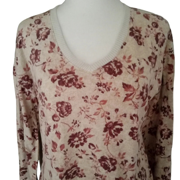 C&C California Floral V Neck Long Sleeve Soft Jersey Rib Knit Trim Size Medium - Picture 6 of 8